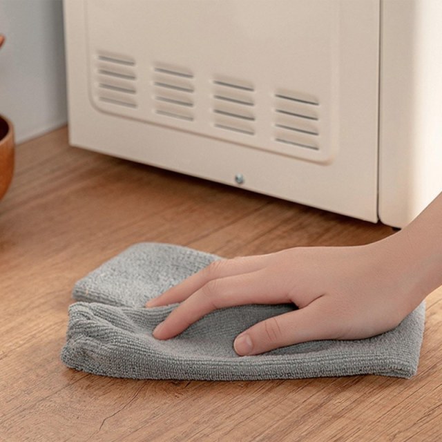 ΒΟΥΡΤΣΑΚΙ MICROFIBER 36x7.5cm ΕΥΚΑΜΠΤΟ ΜΕ ΚΟΝΤΑΡΙ 70-120cm GREEN LINE